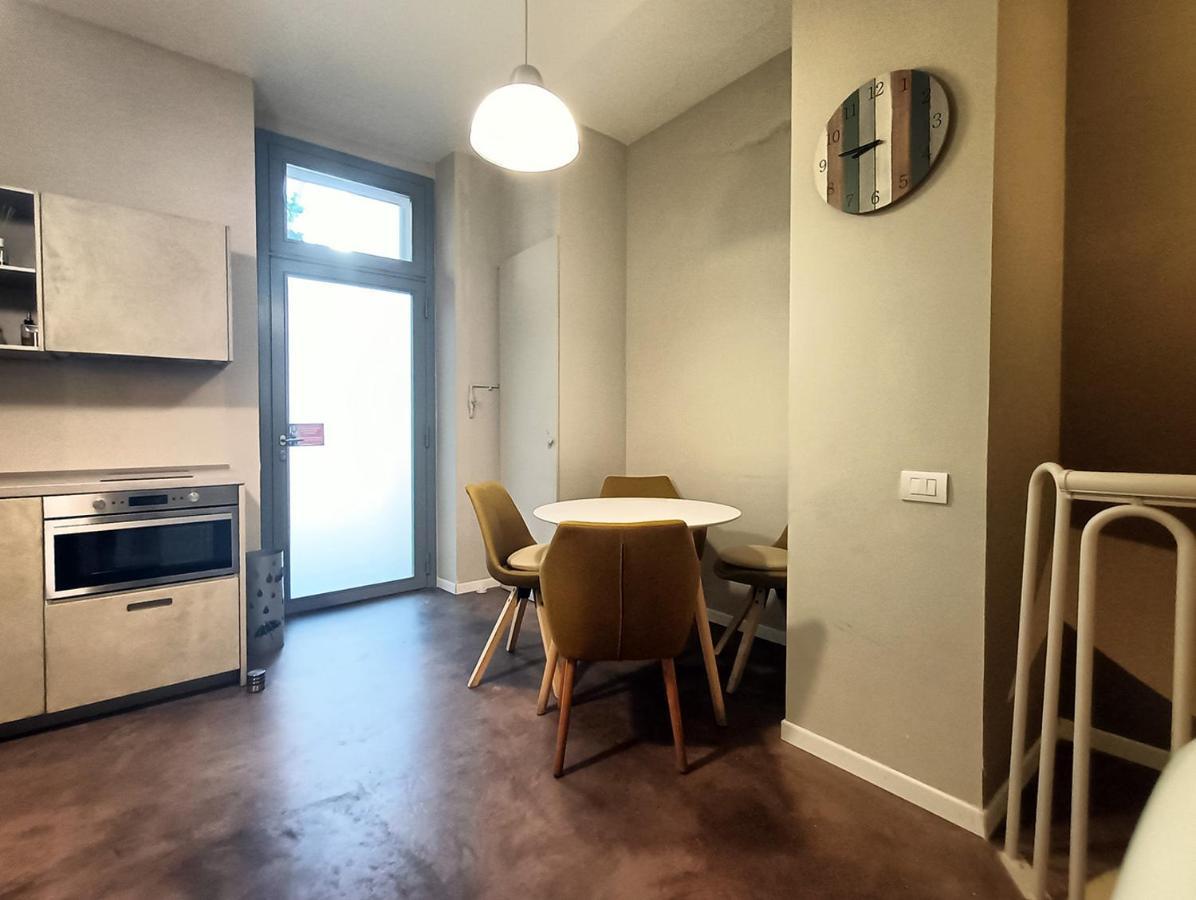 Residenza Porta Romana Milan Bagian luar foto